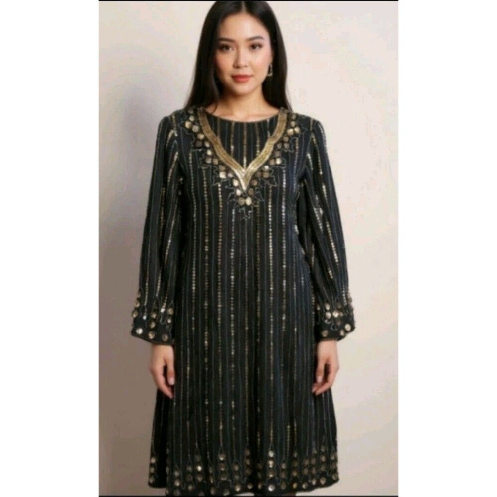 Vintage 80s 90s Cocktail Dress Size Medium M Silver Sequins Beaded  100% Silk...